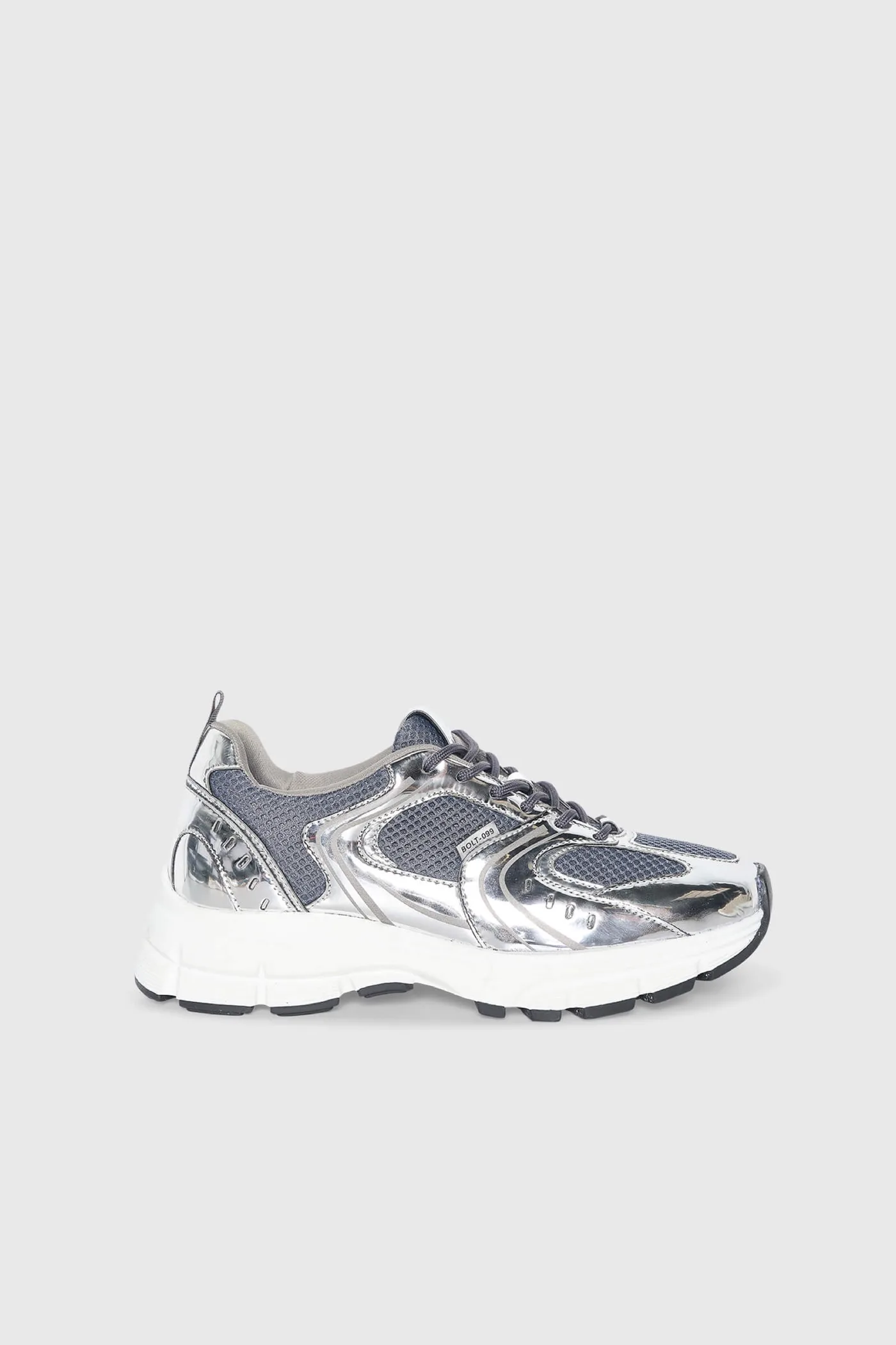 THE BOLT 099 SNEAKER