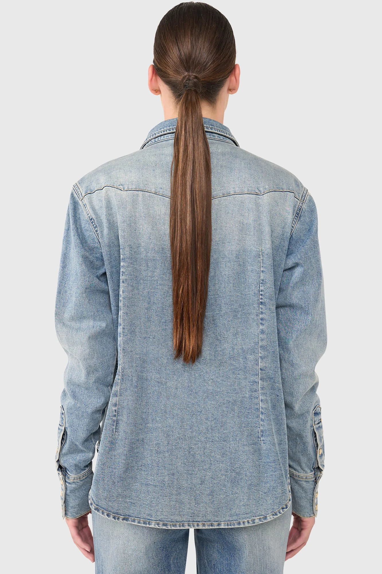 Levi Blauw 328