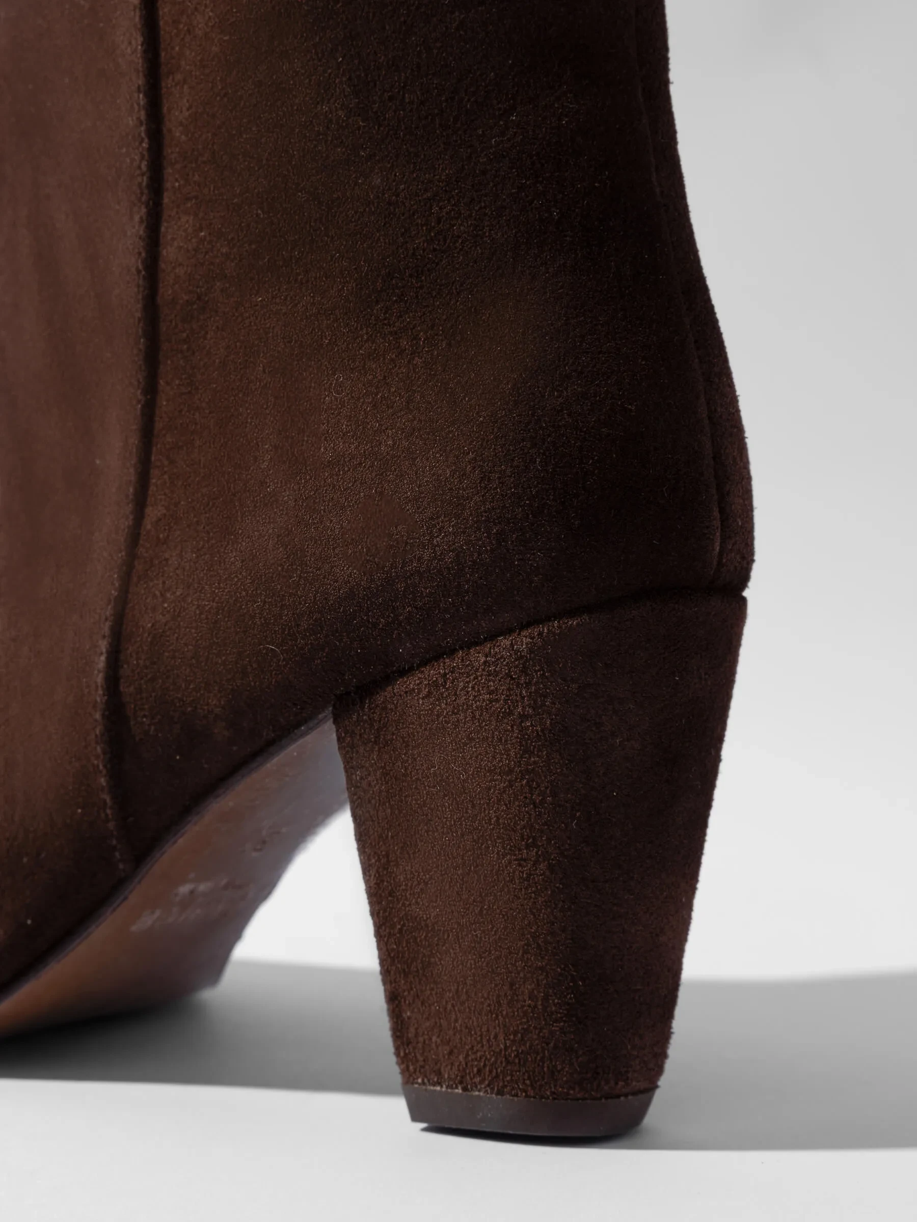 Suede Overknee Laarzen Cody Donker Bruin