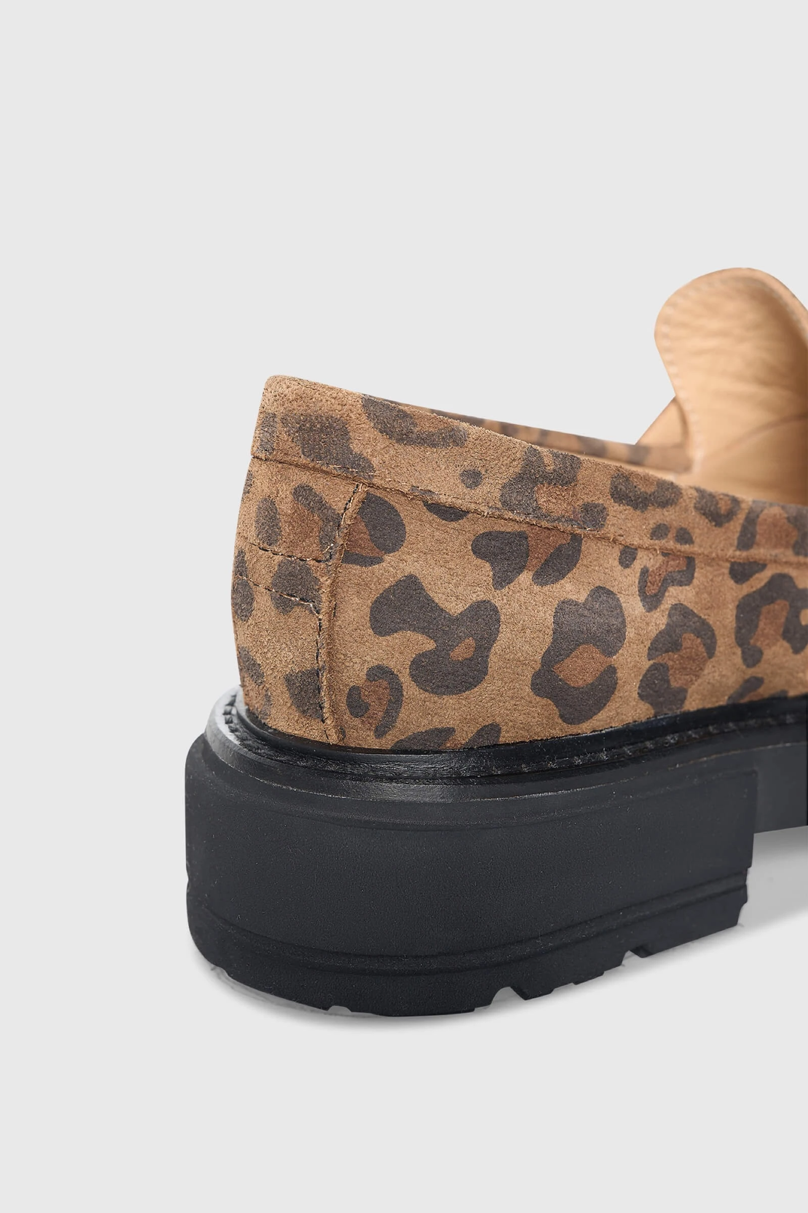 Devon Panterprint Suede